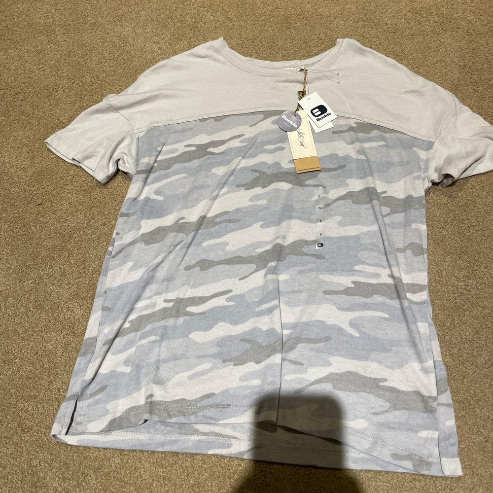 Women’s White Crow Short sleeve